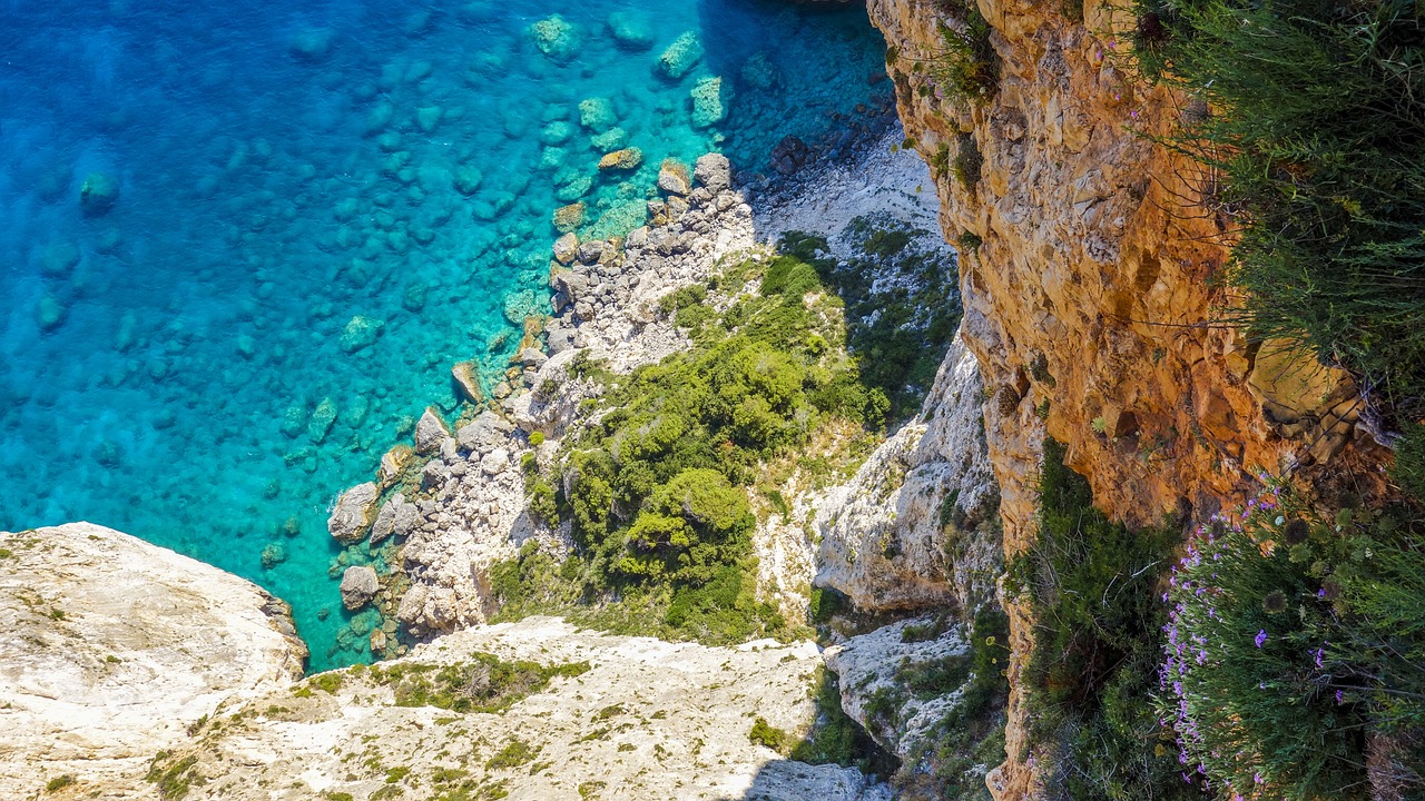 Vue aérienne de la côte sur une ile grecque, Crete, Europe