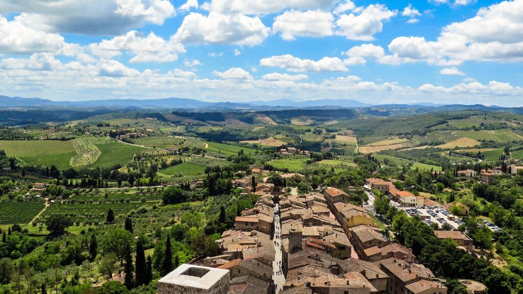 Vue aérienne de San Gimignano, Toscane, Italie, Europe